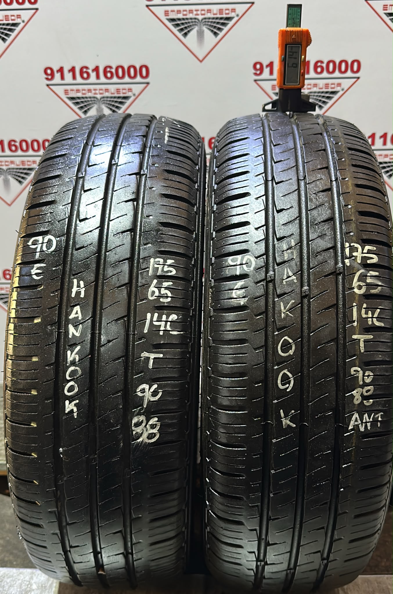 HANKOOK VANTRA USADO  175/65 R14C 90/88 T